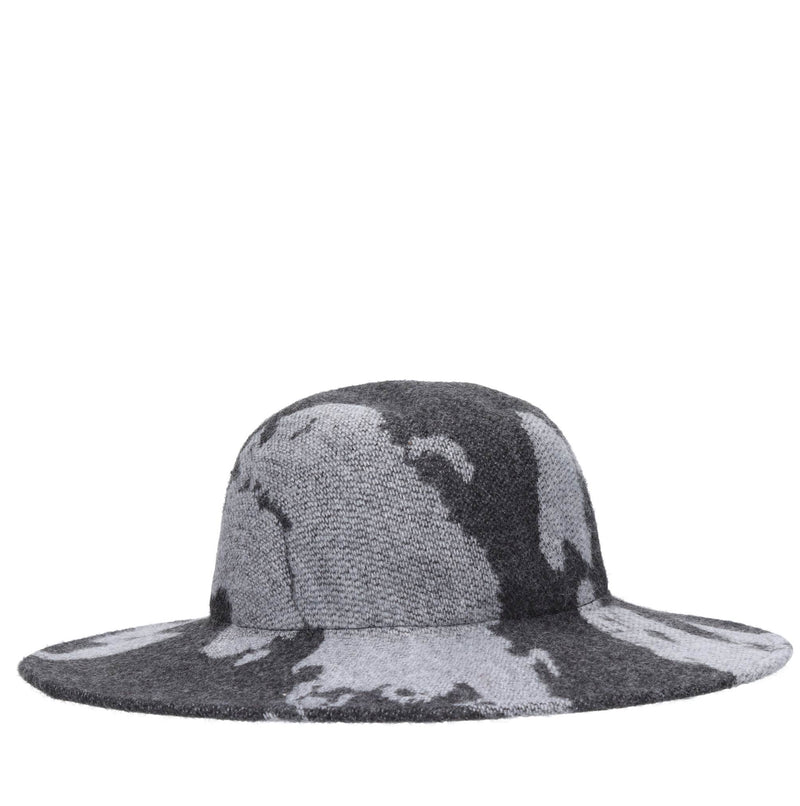 Cappello multimateriale 