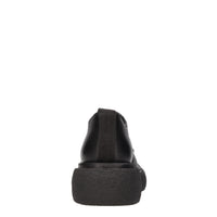 Stringate in pelle 