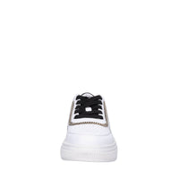 Sneakers in pelle 