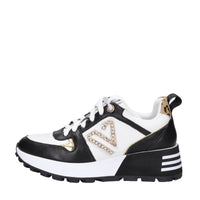 Sneakers in pelle 