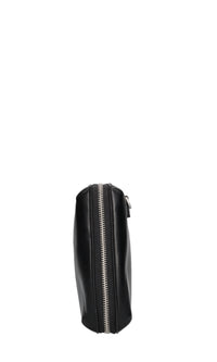 Beauty cases in ecopelle con logo in metallo e tracolla in tessuto 