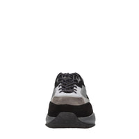 Sneakers multimateriale 