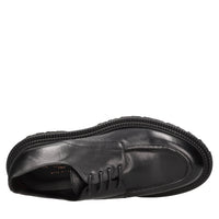 Stringate in pelle 