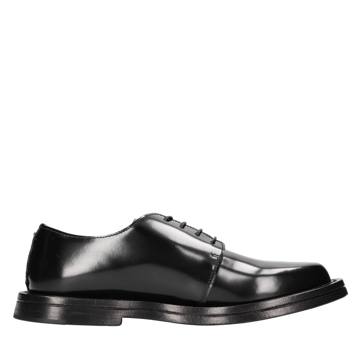 Stringate in pelle 