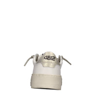 Sneakers in pelle 
