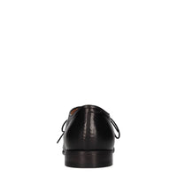 Stringate in pelle 