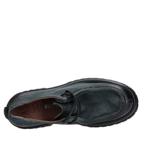 Stringate in pelle 