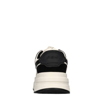 Sneakers in pelle e camoscio 