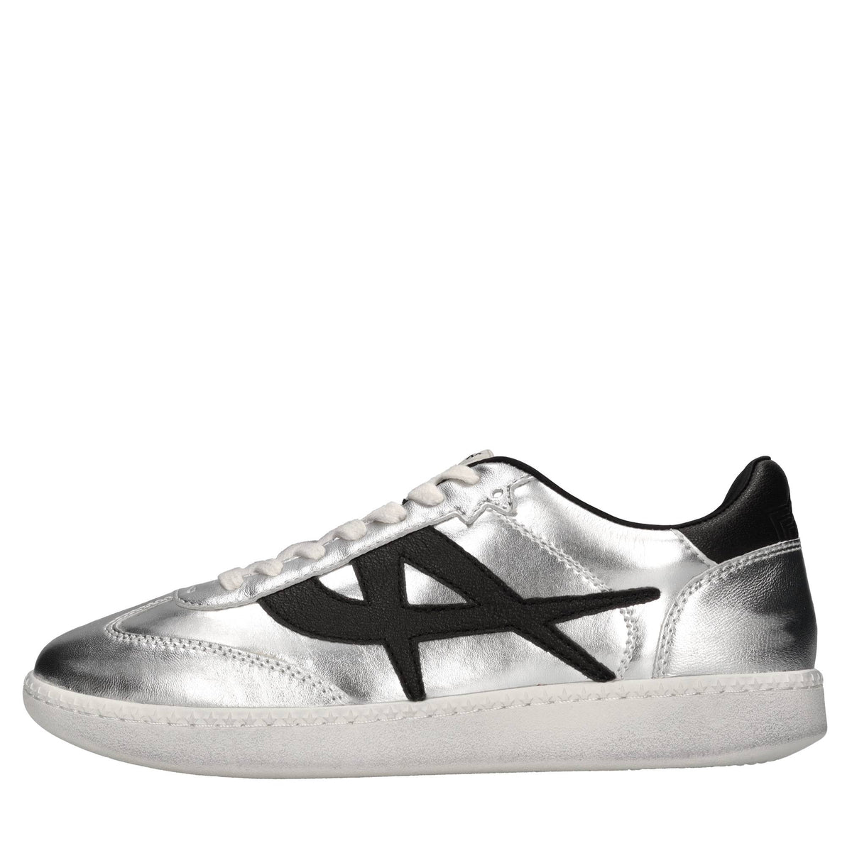 Sneakers in pelle 