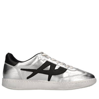 Sneakers in pelle 
