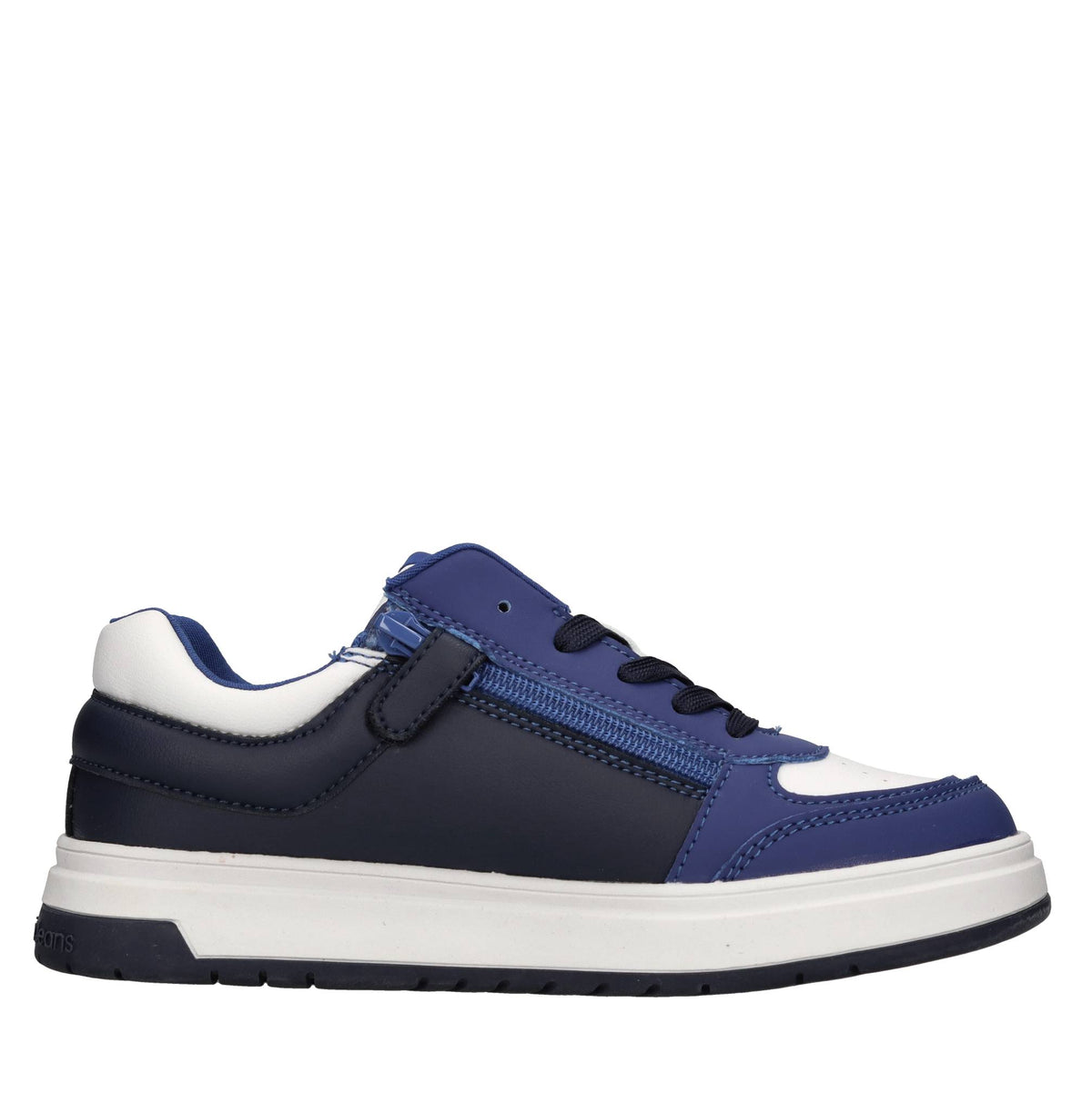 Sneakers in ecopelle e tessuto 