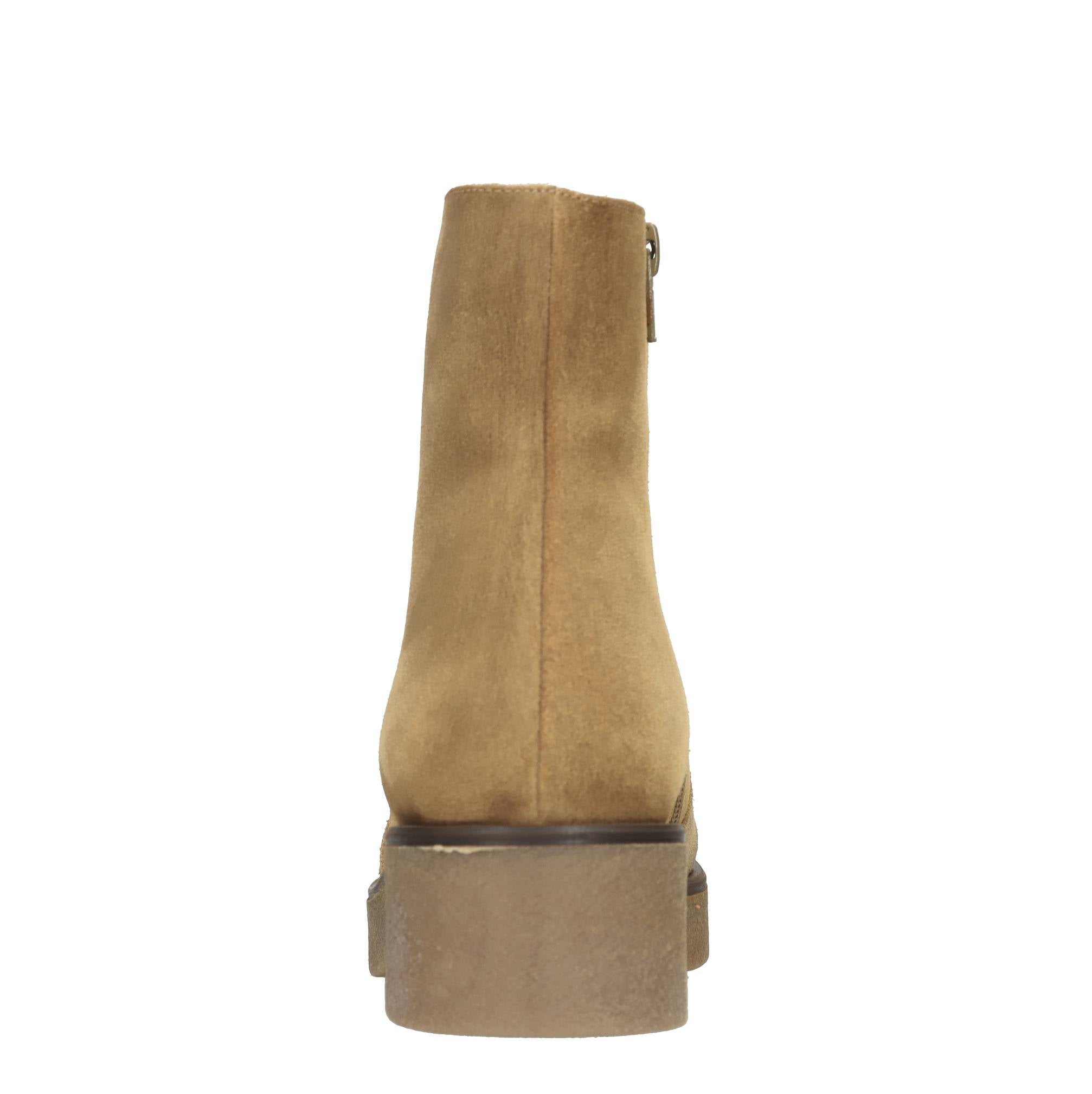 Tronchetti modello Yeti41 in camoscio 