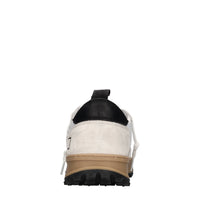 Sneakers in camoscio e tessuto 