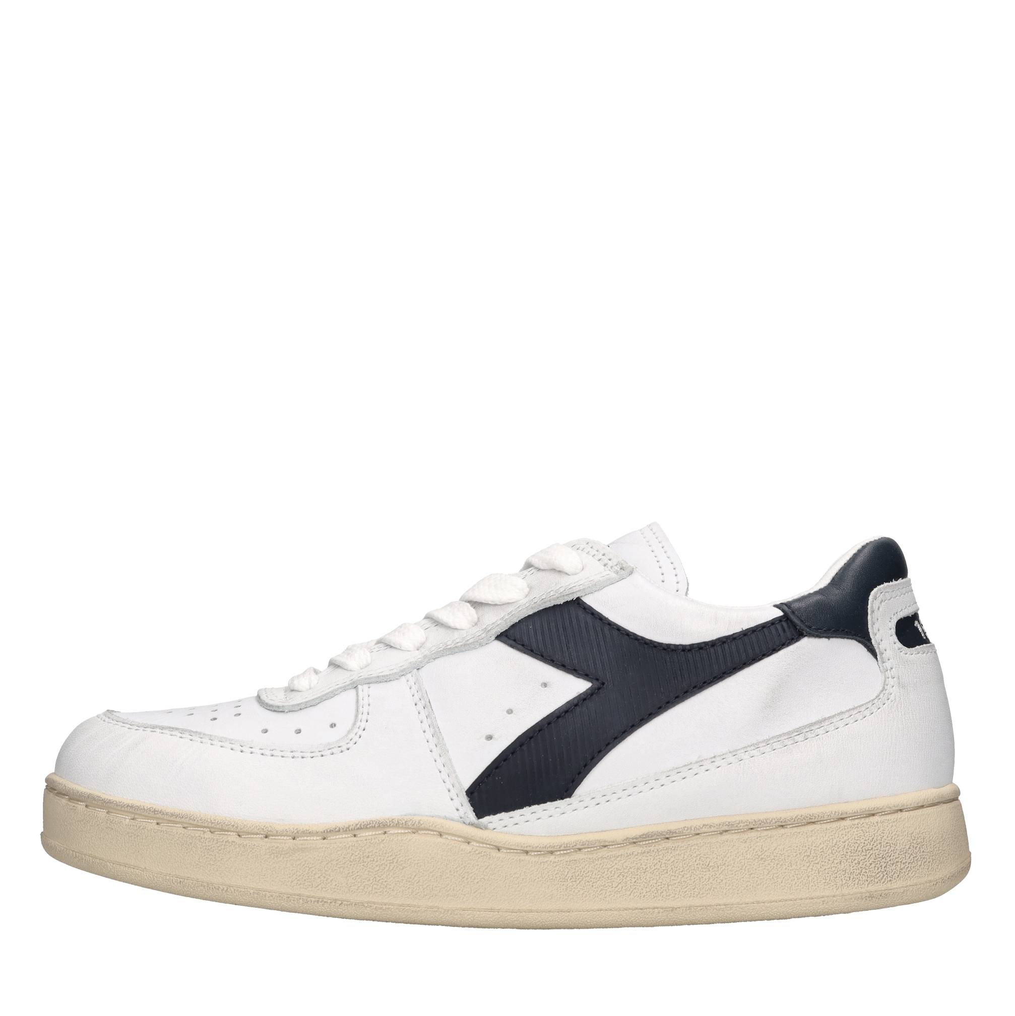 Sneakers in pelle 