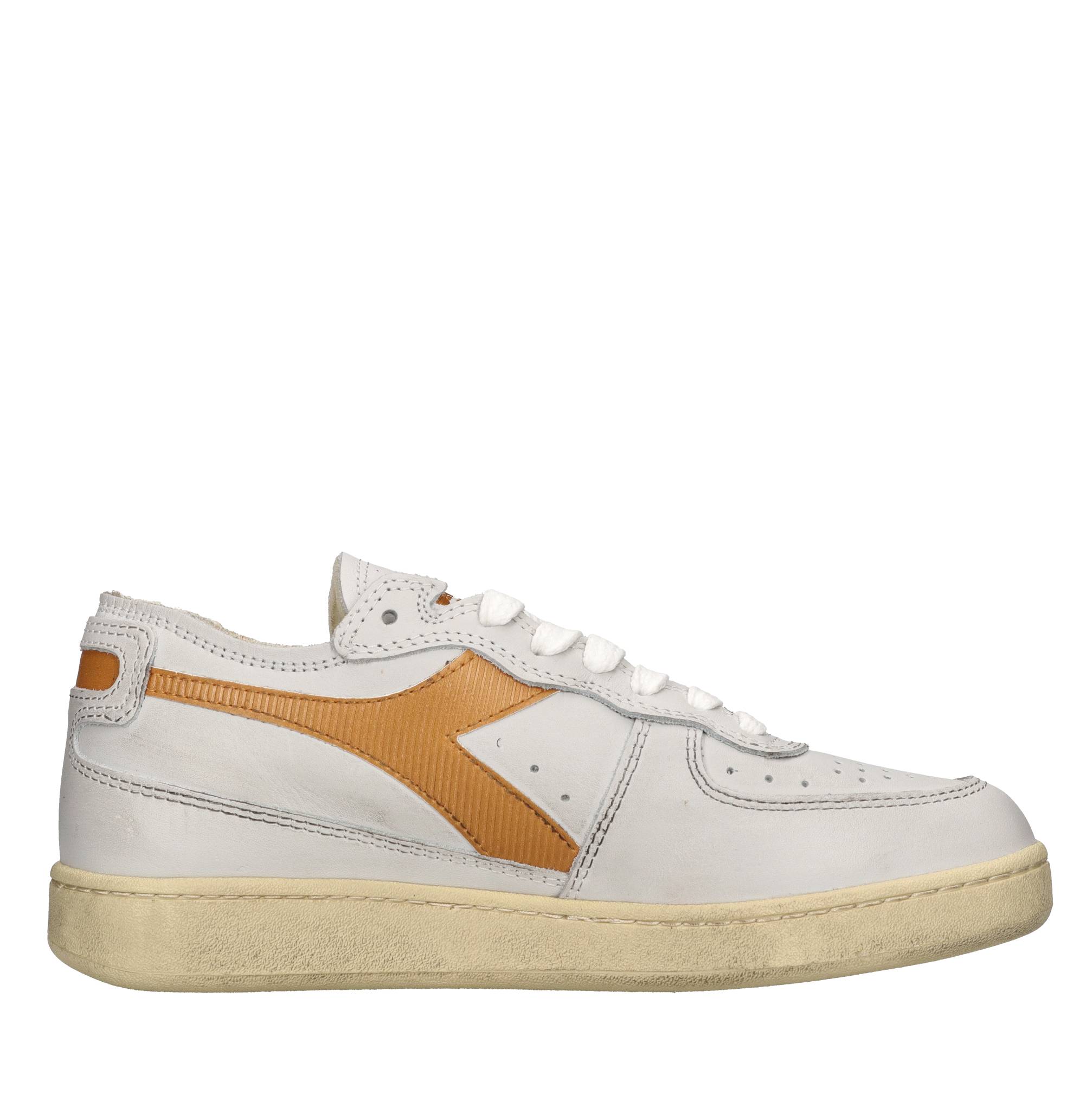 Sneakers in pelle 