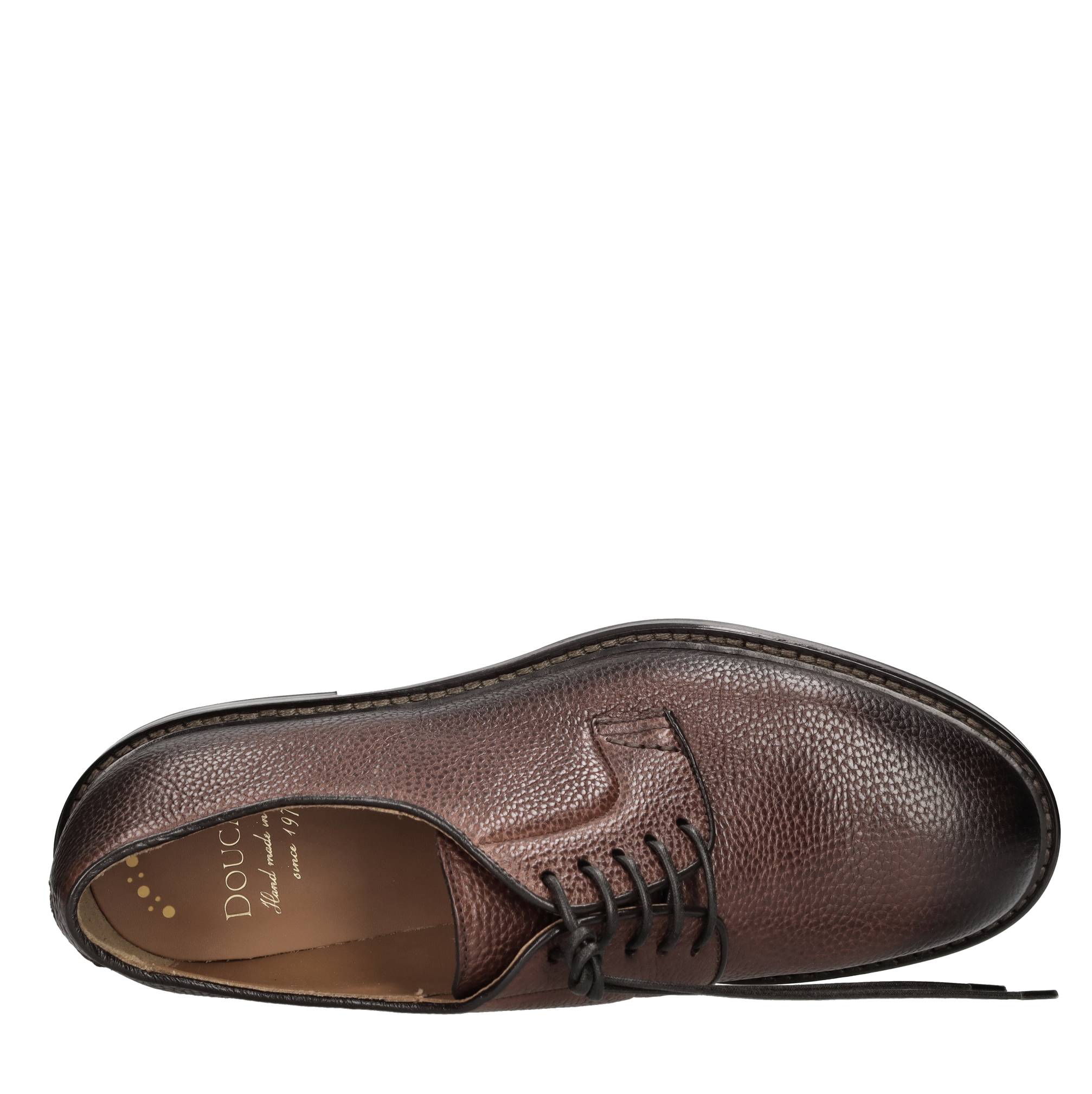 Stringate in pelle 