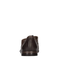 Stringate in pelle 