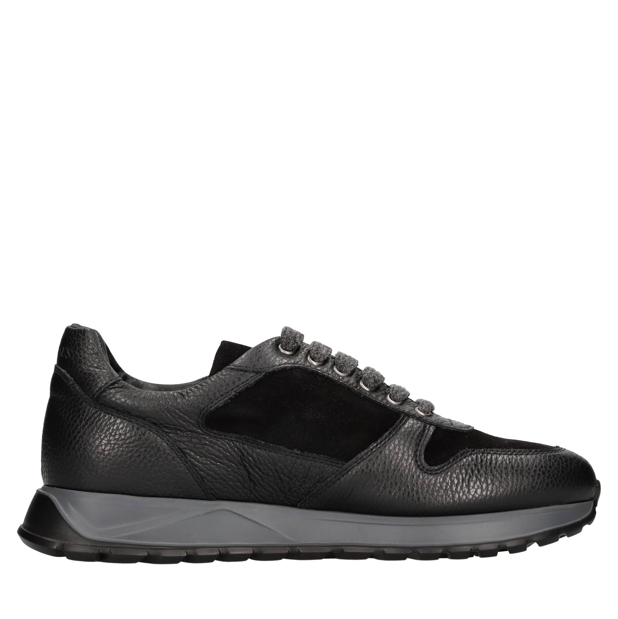 Sneakers in pelle e camoscio 