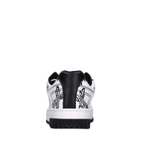 Sneakers in pelle 