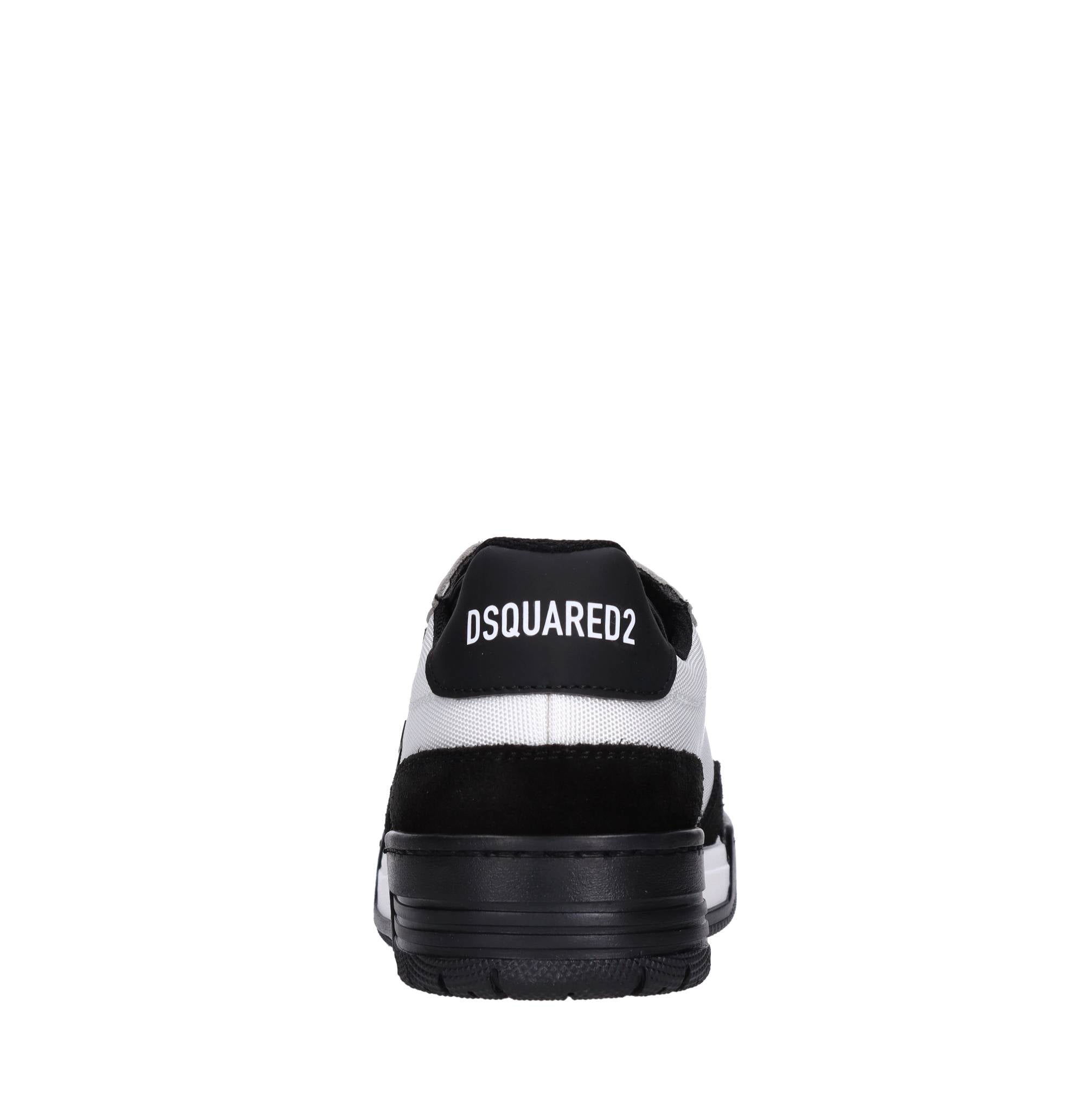 Sneakers in camoscio e tessuto 