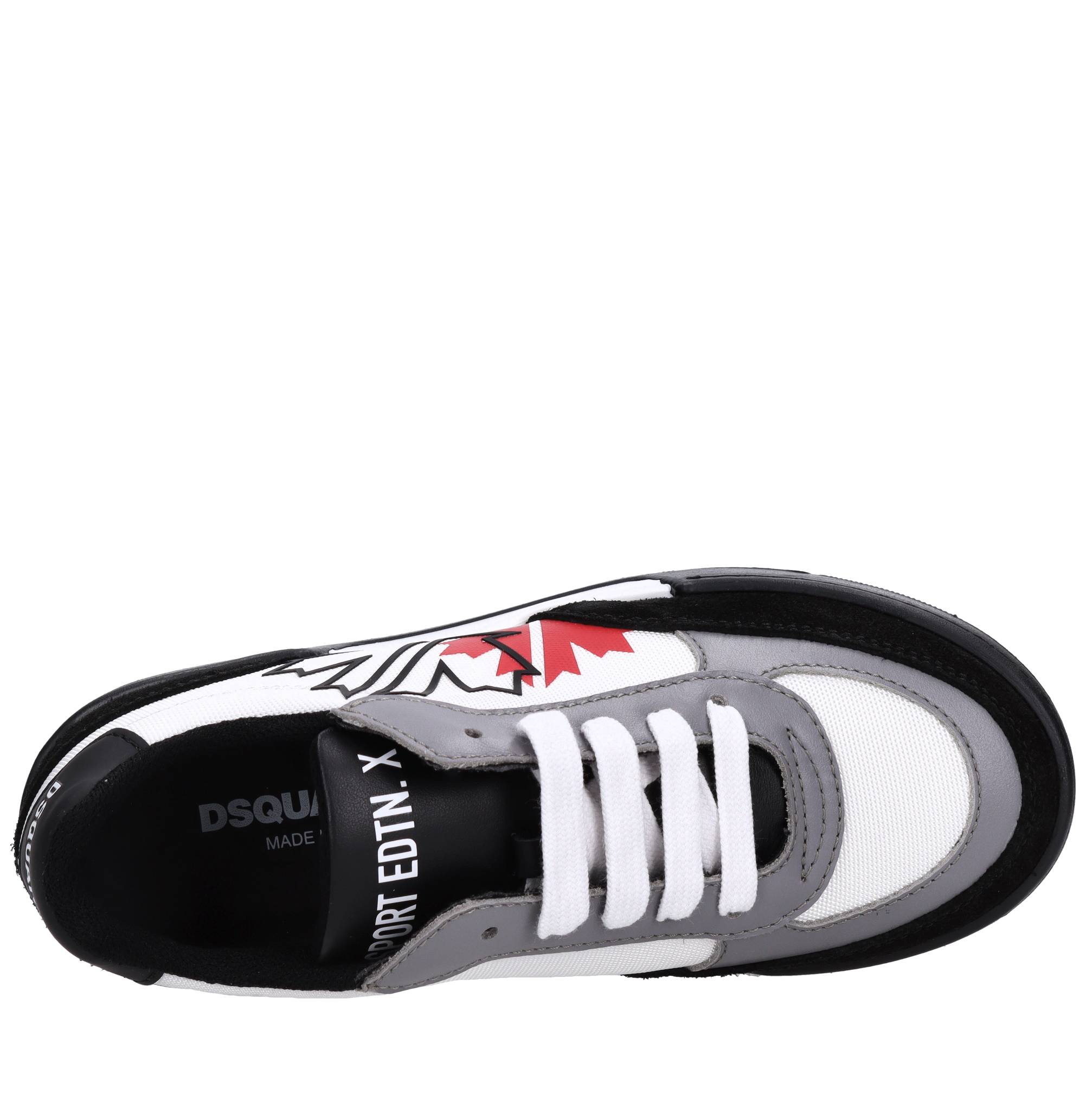 Sneakers in camoscio e tessuto 