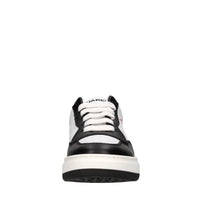 Sneakers in pelle 