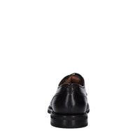 Stringate in pelle 