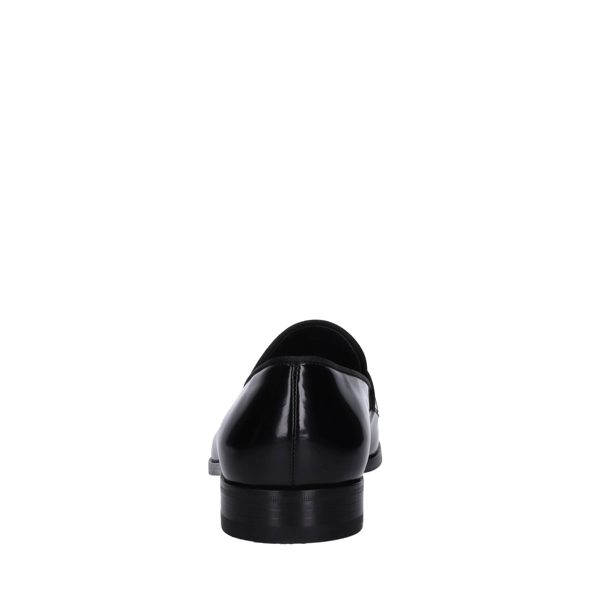 Mocassini in pelle 