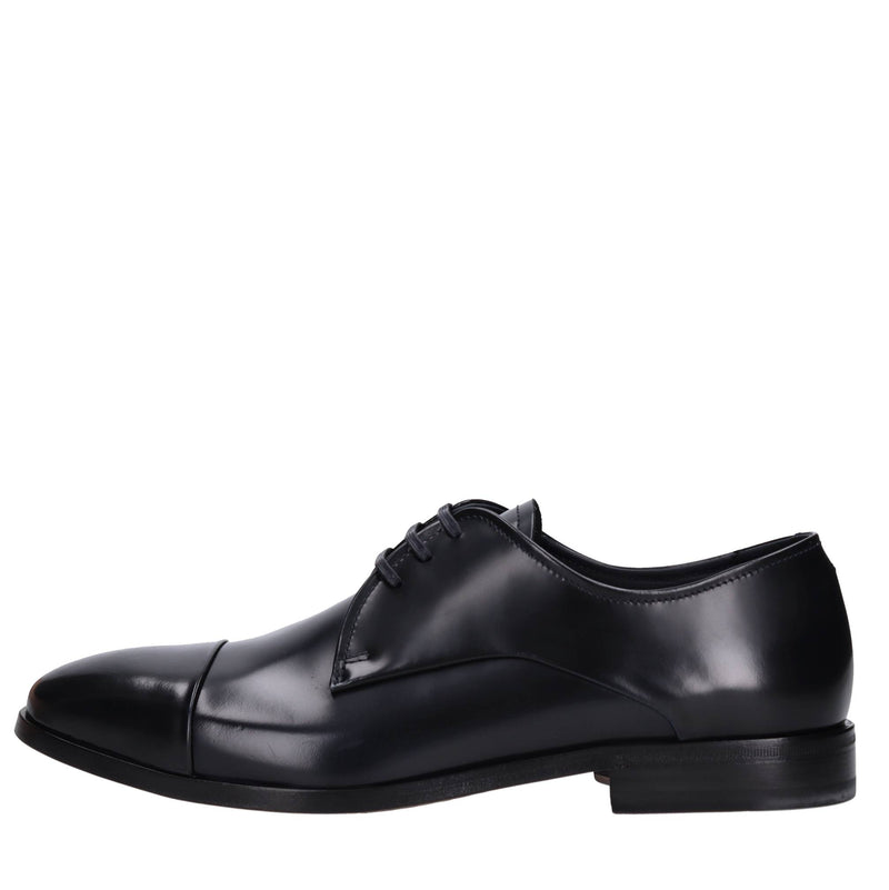 stringate in pelle 
