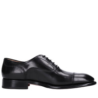 Stringate in pelle 