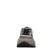 Sneakers in camoscio e tessuto 