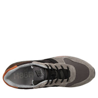 Sneakers in camoscio e tessuto 