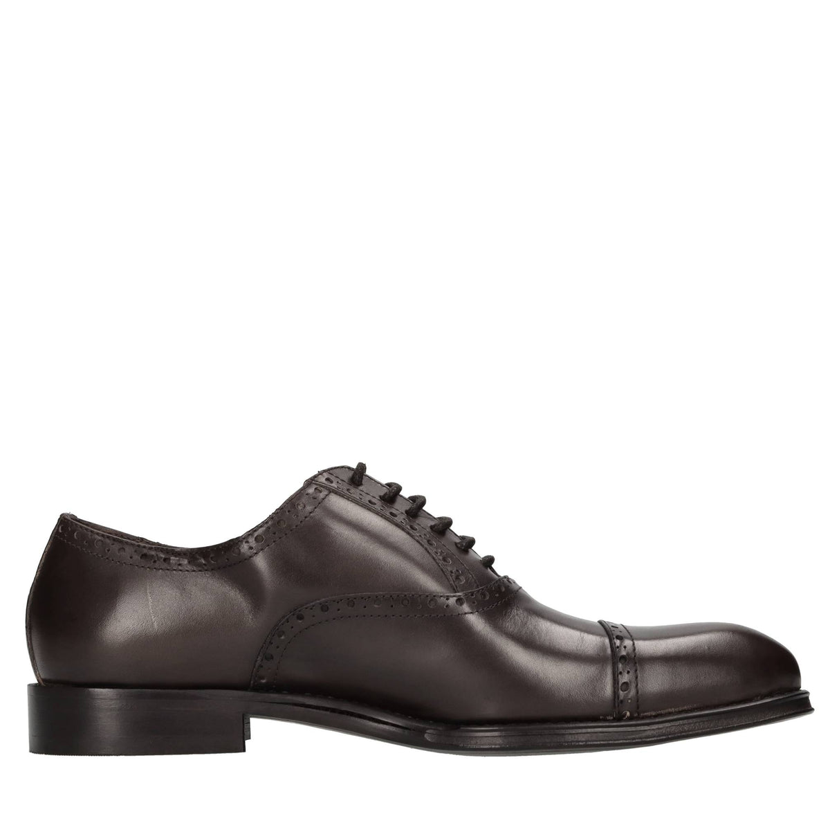 Stringate in pelle 