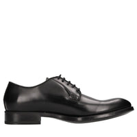 Stringate in pelle 