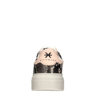 Sneakers in pelle ed ecopelle 