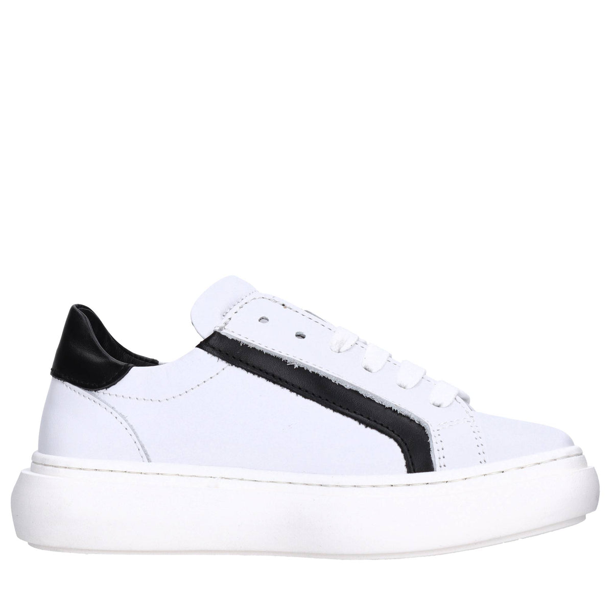 Sneakers in pelle 