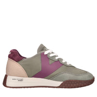 Sneakers in camoscio e tessuto 