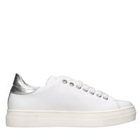 Sneakers in pelle 