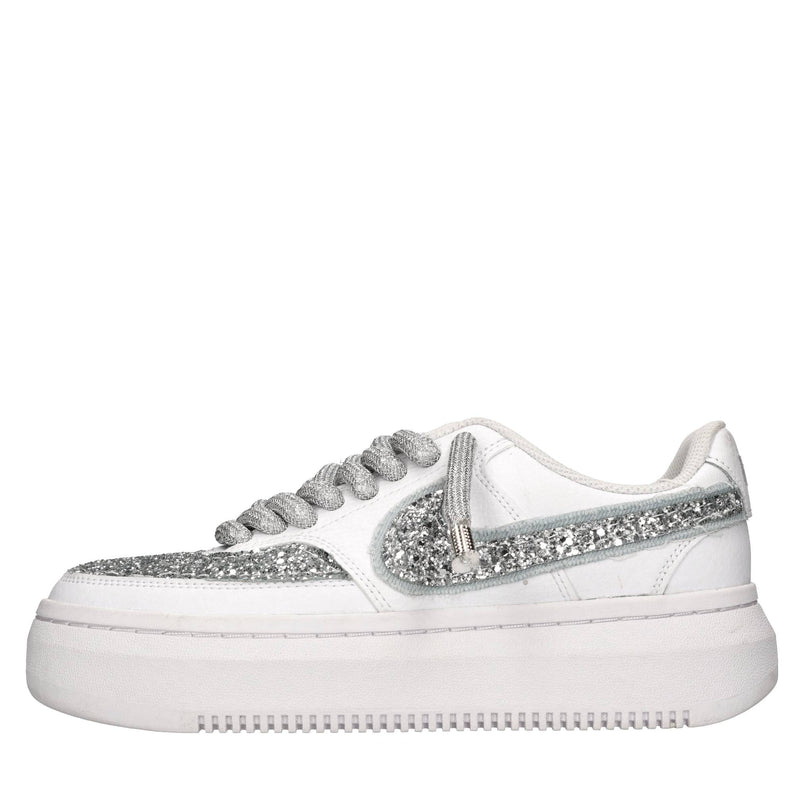 Sneakers in pelle 