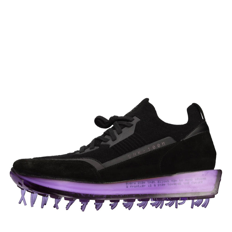 Sneakers in camoscio e tessuto 