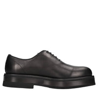 Stringate in pelle 