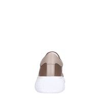 Sneakers in pelle e camoscio 
