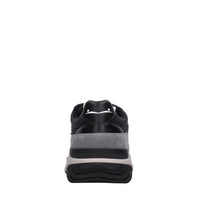 Sneakers in camoscio pelle e tessuto 