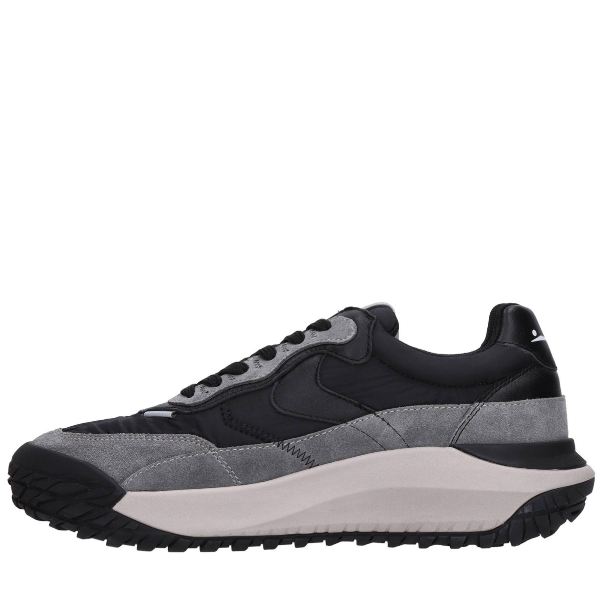 Sneakers in camoscio pelle e tessuto 