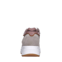 Sneakers in camoscio pelle e tessuto 