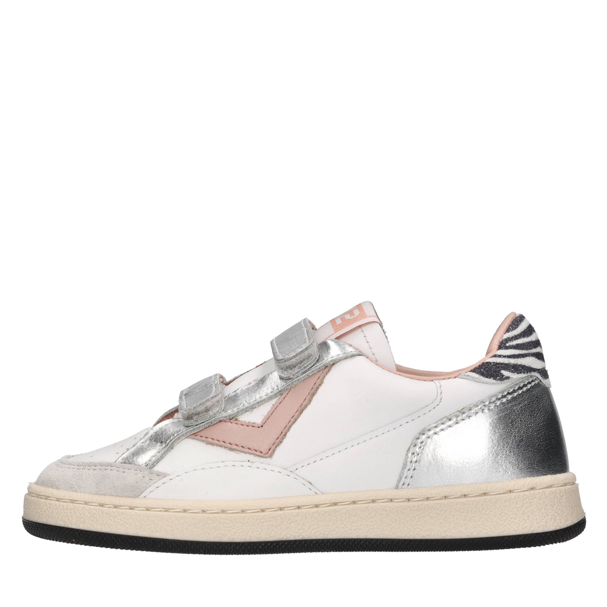 Sneakers in pelle 