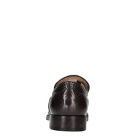 Stringate in pelle 