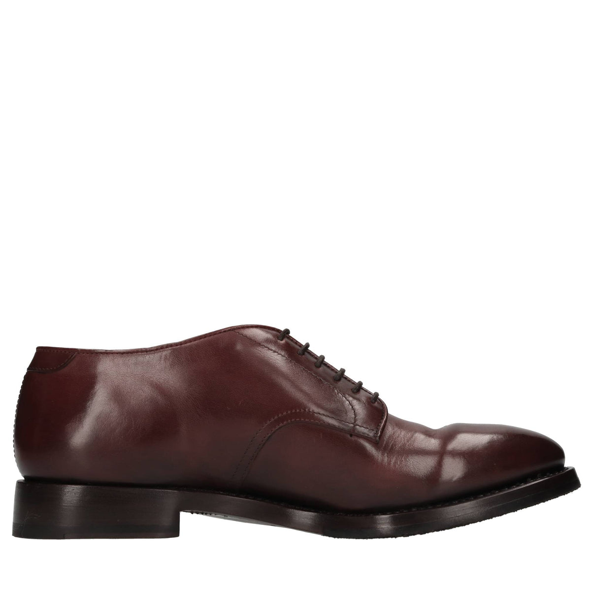 Stringate in pelle 