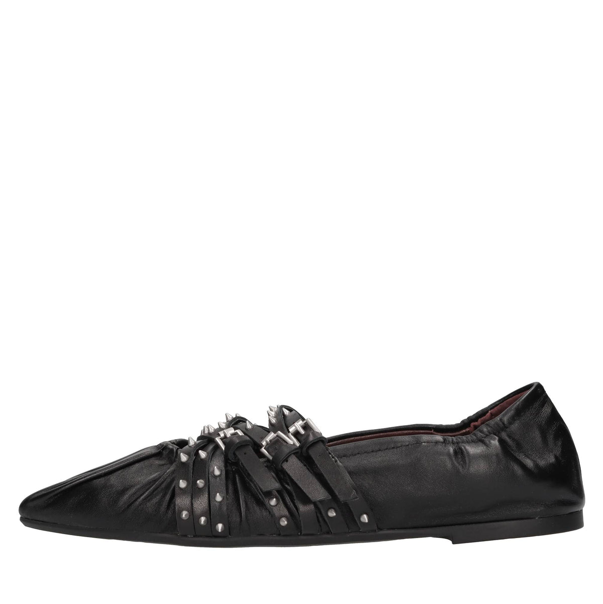 Ballerine in pelle con borchie 