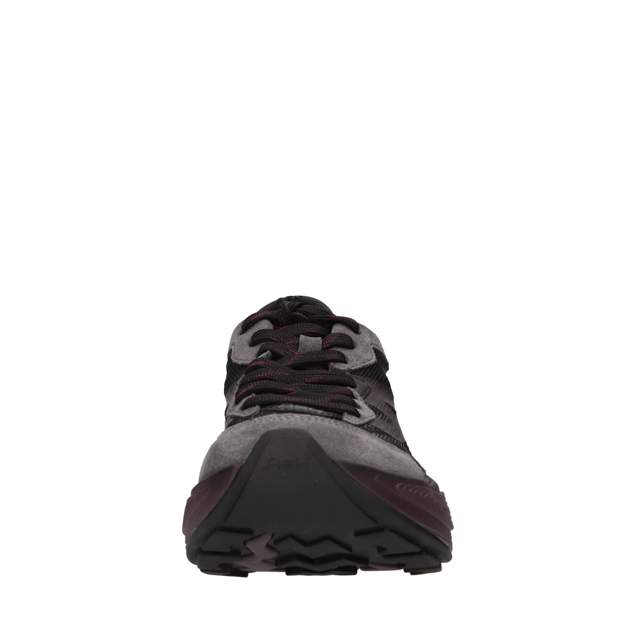 Sneakers in camoscio e tessuto 